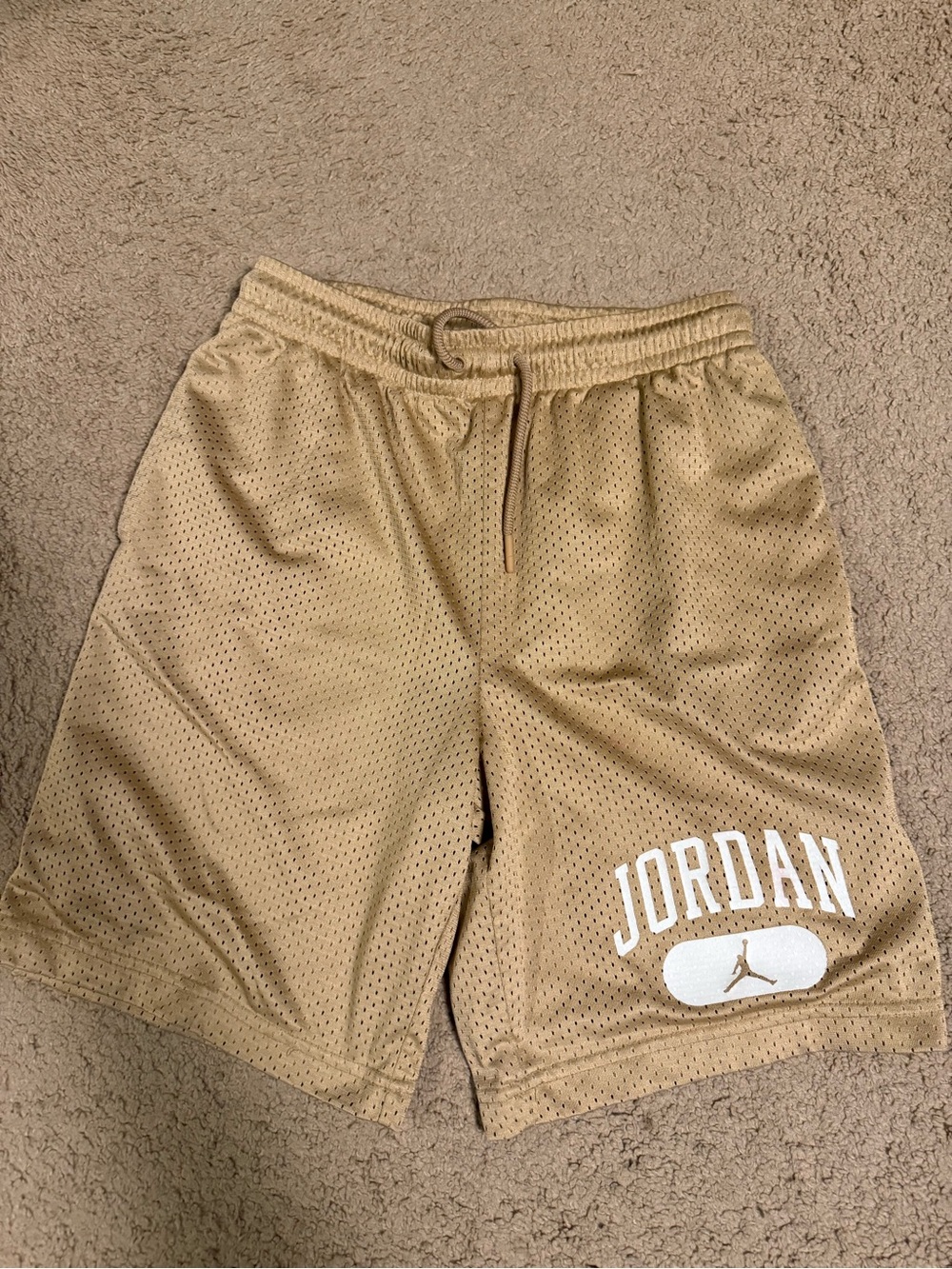 Jordan Boys Mesh Athletic Shorts in Beige